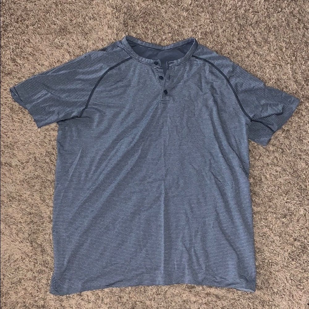 Lululemon Henley size XL